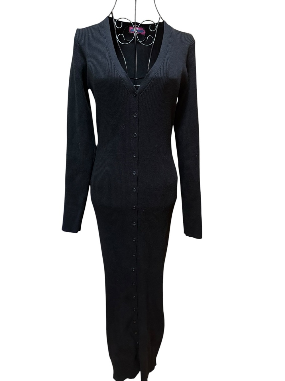 Edikted Slim-Fit Black Button-Front V-Neck Knit Sweater Bodycon Dress